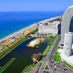 Sea View From The Clouds 5* Batumi